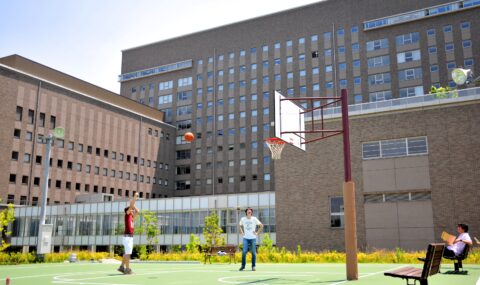 関西医科大学グラウンドの写真