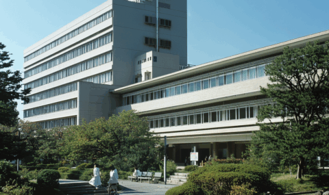 どこかの医学部の写真