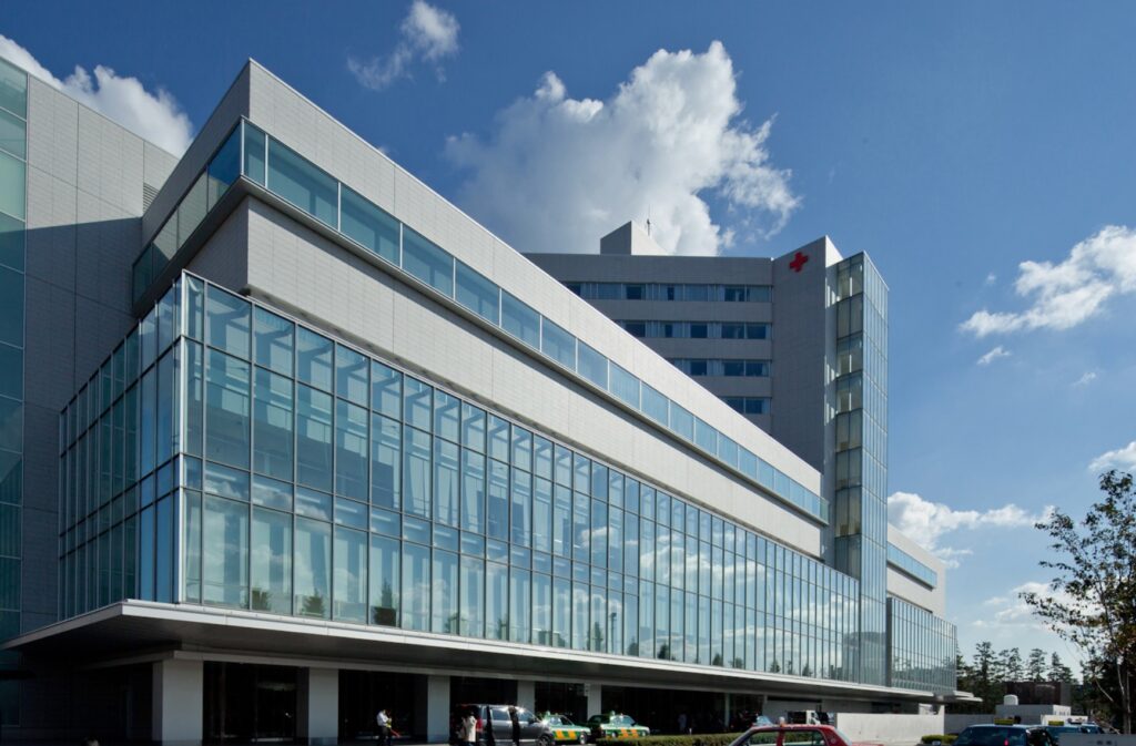 日本赤十字社医療センター