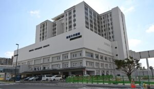 琉球大学新病院外観