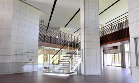 関西医科大学医学部校舎