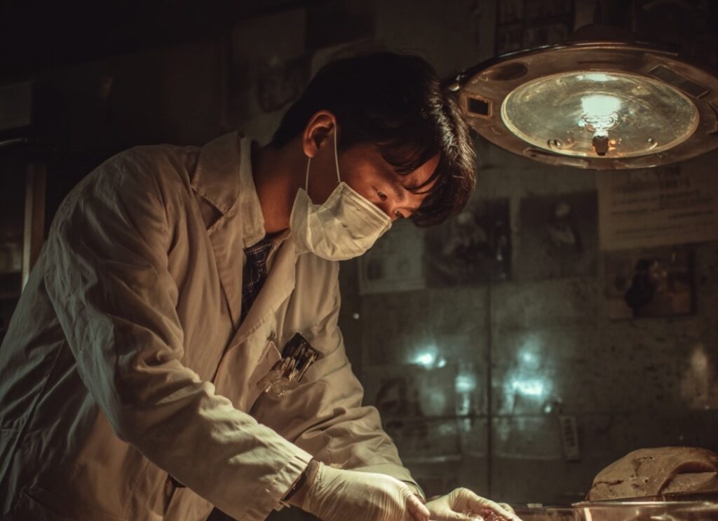 法医学者イメージ